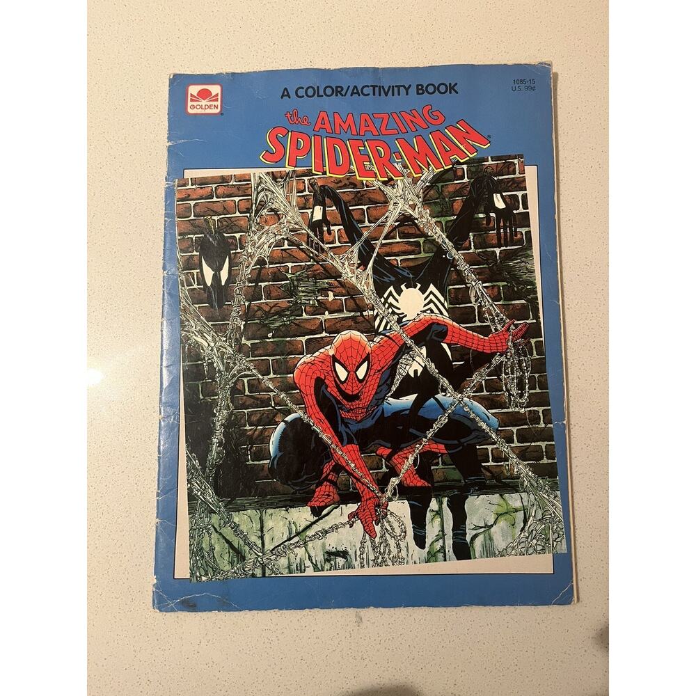 The Amazing Spiderman Giant Coloring Book Golden 1992 VGC - SUPER RARE